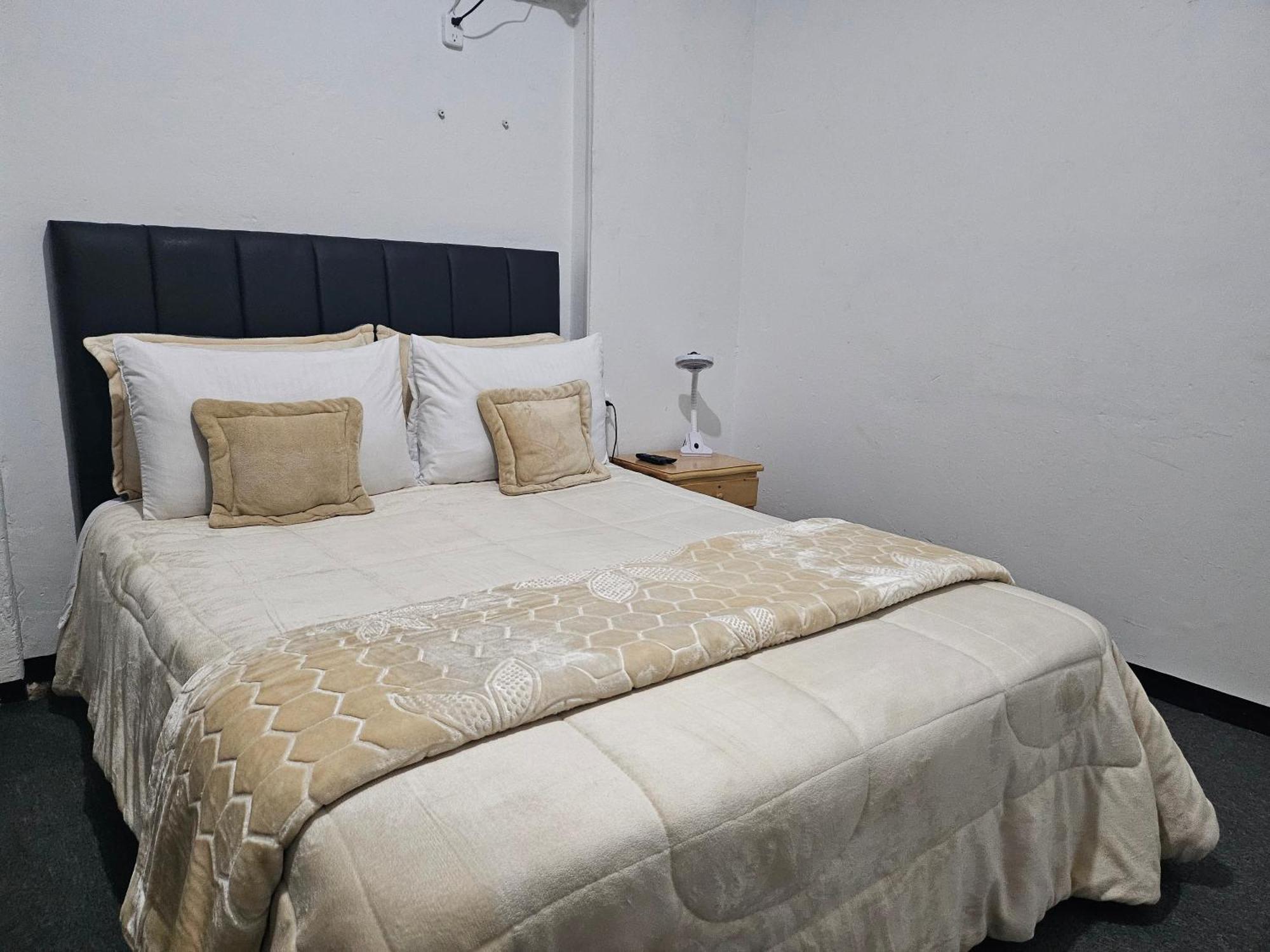 Casa Samor La Candelaria ボゴタ エクステリア 写真